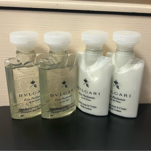 BVLGARI 2.5 Fl Oz Shampoo Eau Parfumee Au The Blanc White Tea (2.5 Fl Oz Pack of 3) main image 1